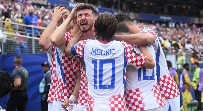 Croatia book their place in the World Cup knockout stage with a victory over Ghana!