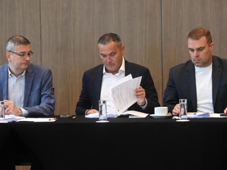 Odluke Izvršnog odbora HNS-a