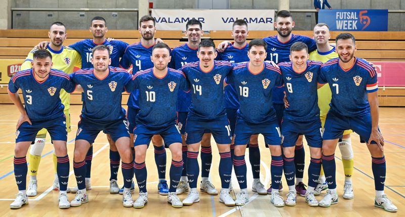 Hrvatska u Novigradu uvjerljivo svladala Kinu