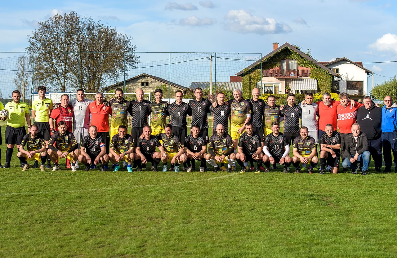 Selekcija veterana HNS-a na proslavi 75. rođendana ŠNK-a Rudar 47 Donje Ladanje