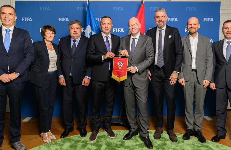 Gianni Infantino primio predsjednika Kustića i delegaciju HNS-a