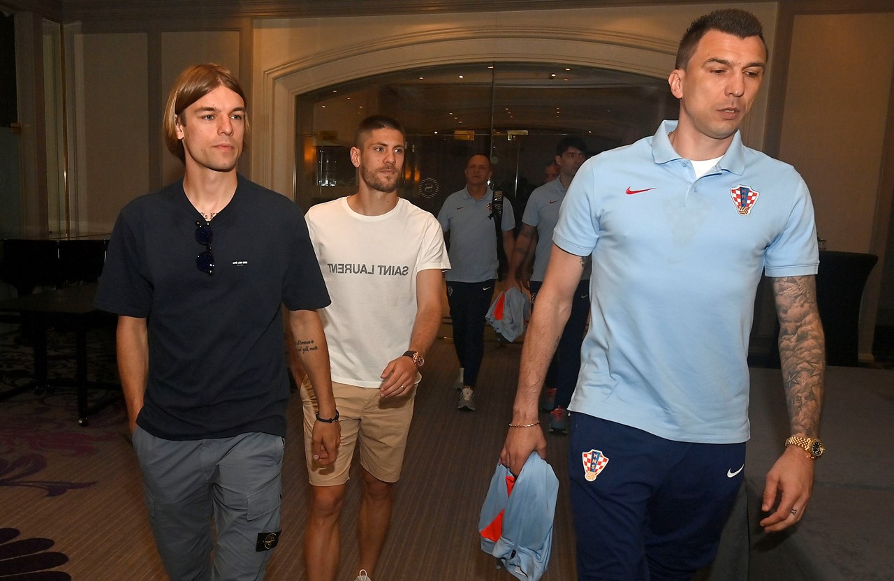 Vatreni se okupili na početku priprema za Euro