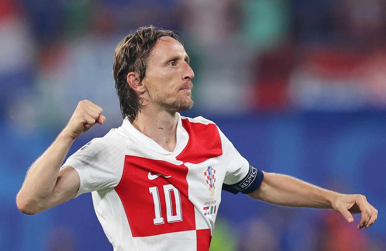 Kapetan Modrić nominiran za idealnu momčad svijeta