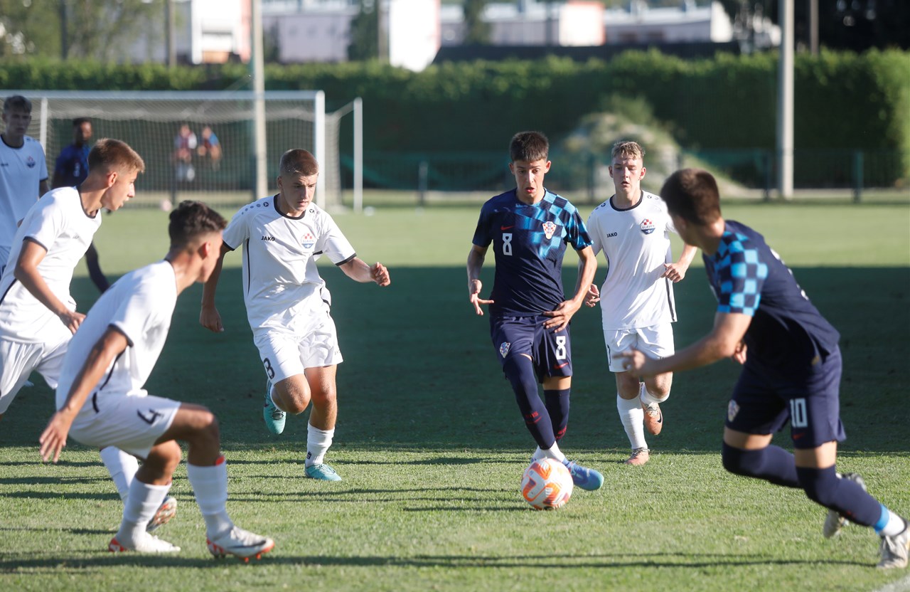 U-15 reprezentacija slavila protiv U-17 uzrasta iz Varaždina i Slaven Belupa