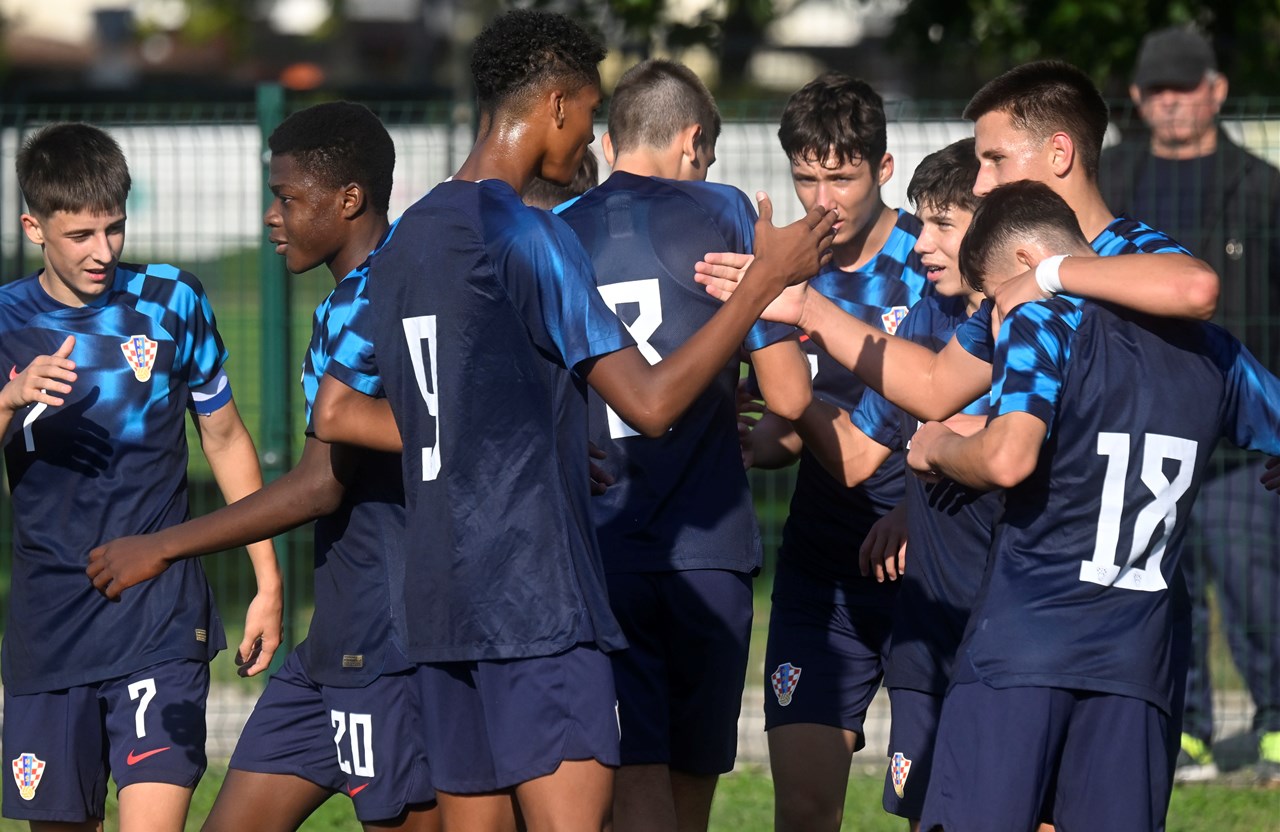 U-15 reprezentacija s tri pobjede završila Uefin razvojni turnir