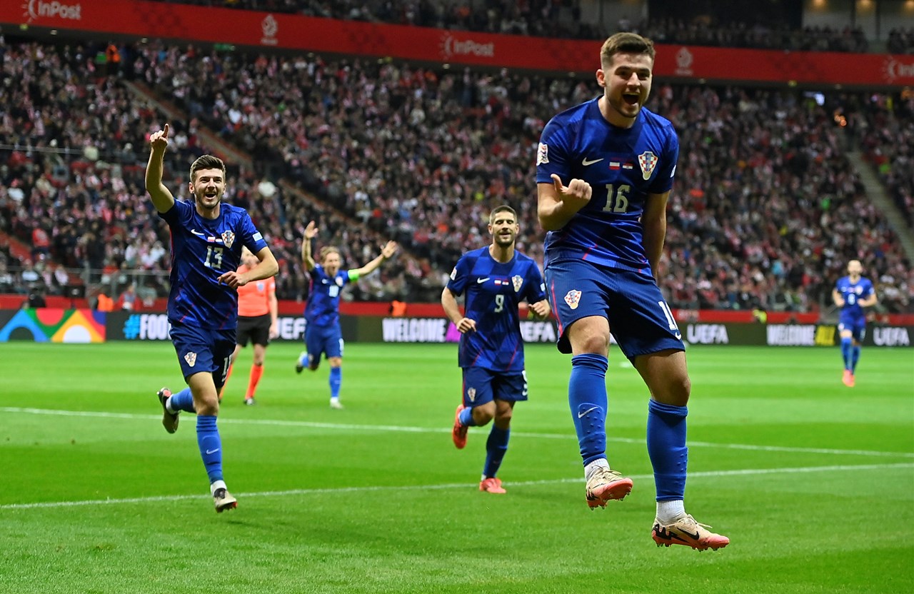 Baturina protiv Ajaxa postigao prvi pogodak za Como