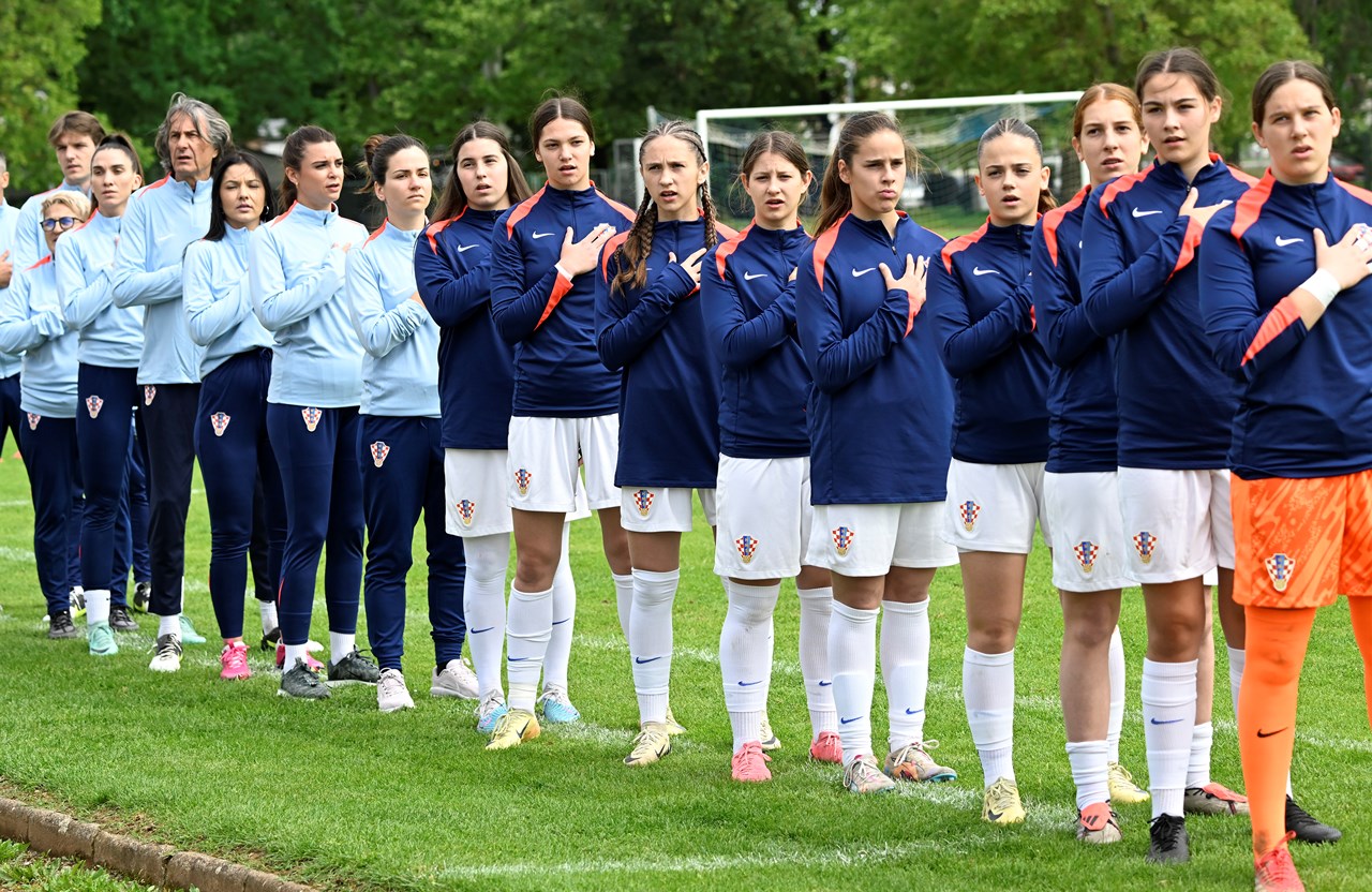 Objavljeni popisi igračica za zimski kamp reprezentacija do 15 i 16 godina u Medulinu