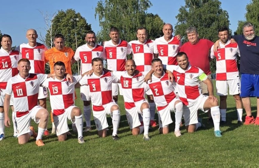 Reprezentacija veterana Hrvatske nastupila u Cretu Bizovačkom