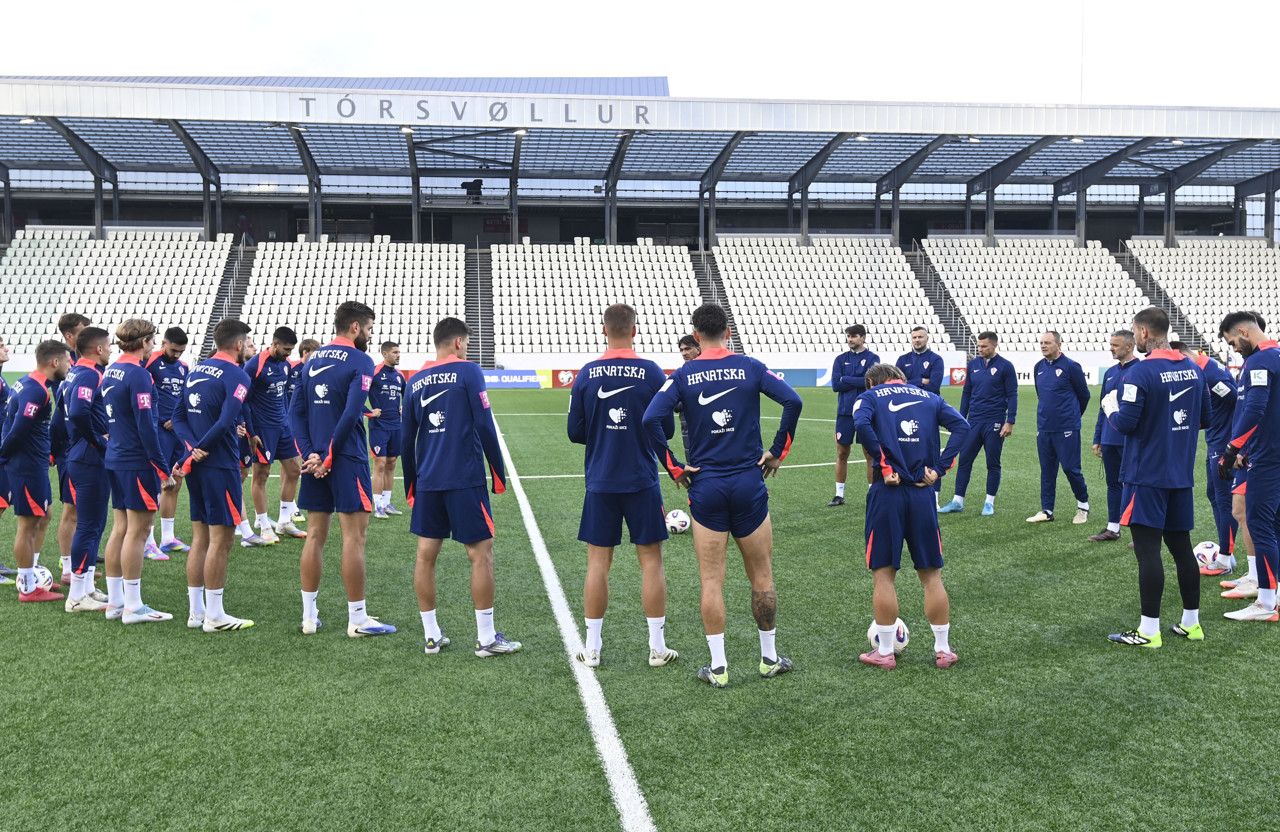 Kad zagrme Vatreni...