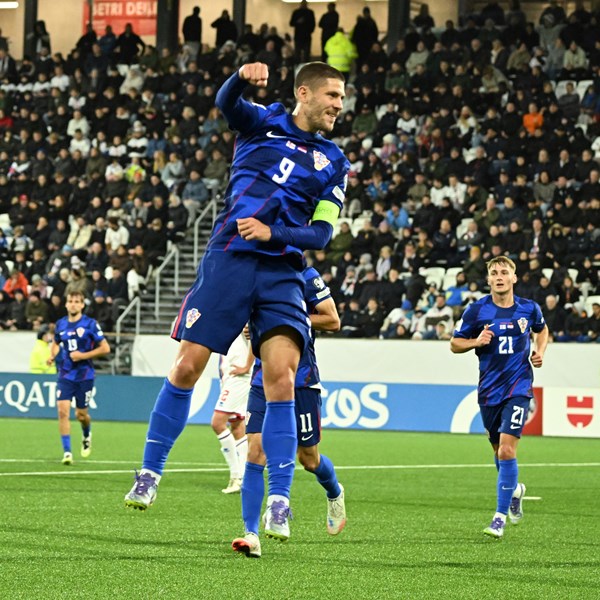 Dva puta s bijele točke: Kramarić donio pobjedu protiv Borussije (D)