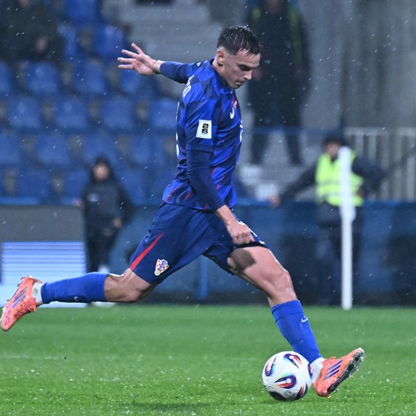 Nikola Moro asistent, Josip Stanišić igrač utakmice