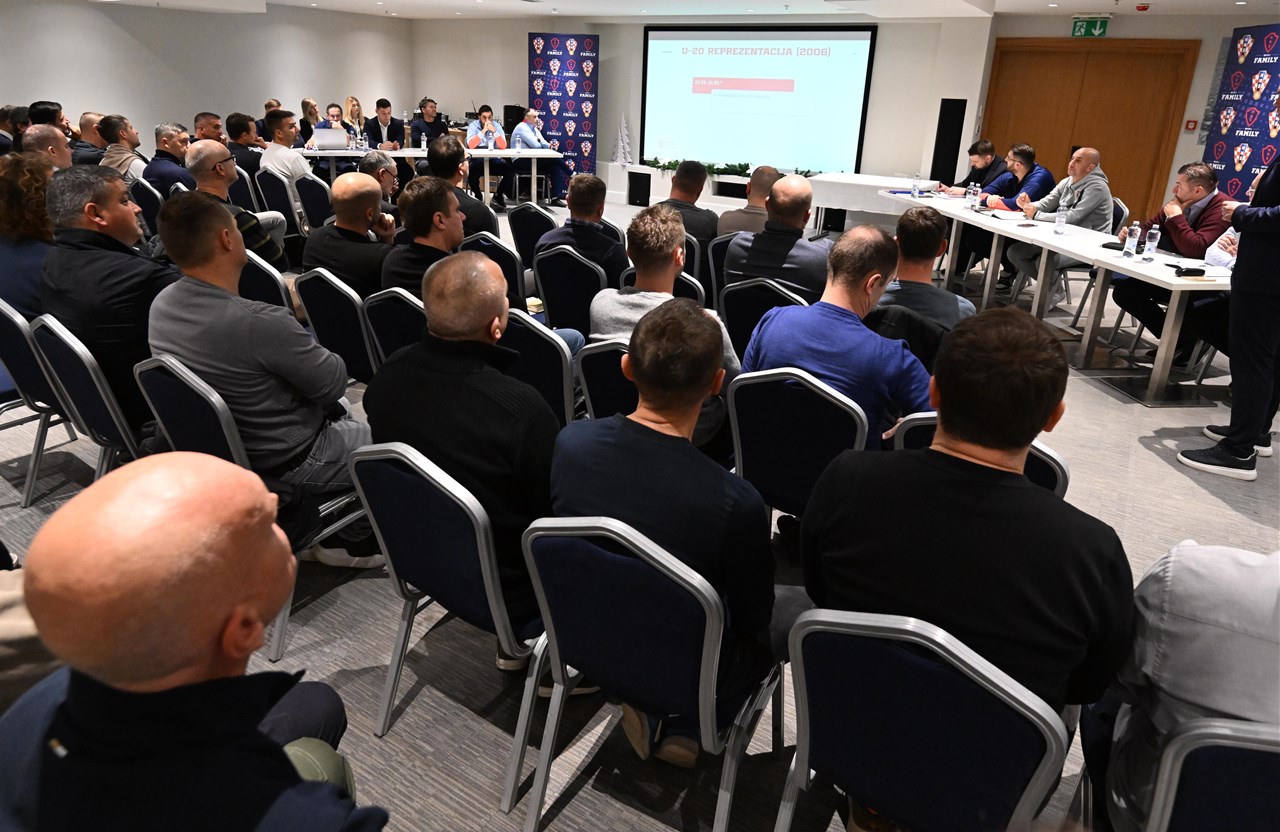 HNS organizirao sastanak s klubovima Prve i Druge nogometne lige mladeži