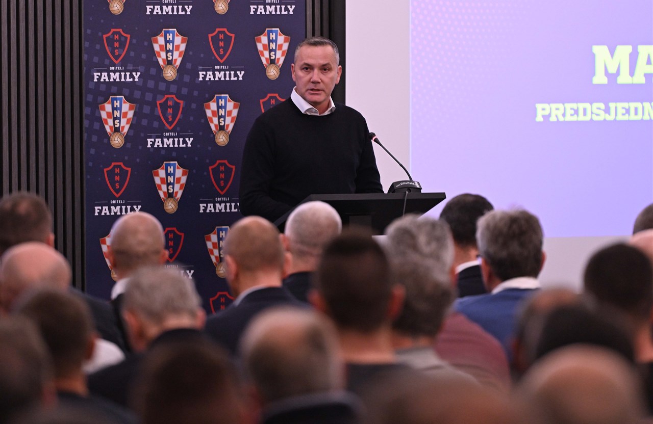 Ugledna imena na godišnjem seminaru HNS-a: "Treneri su temelj hrvatskog nogometa"