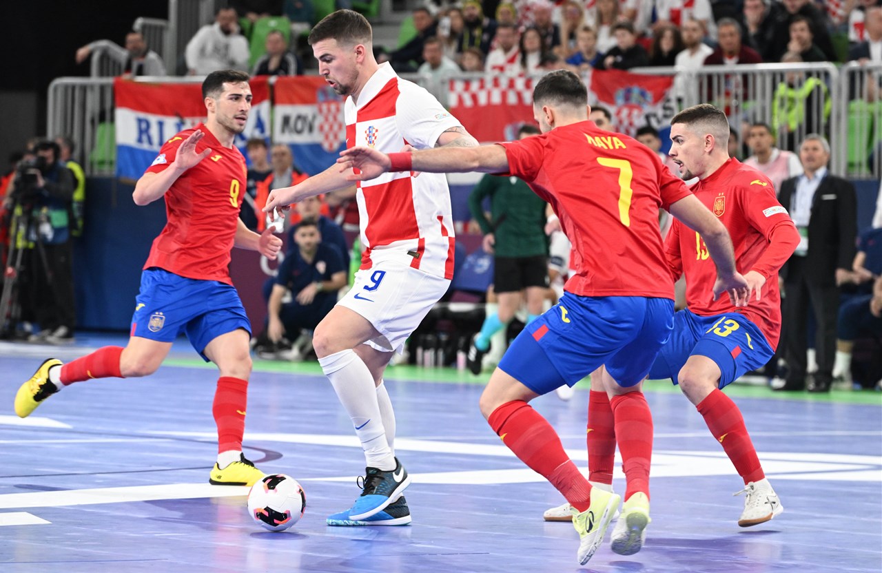 Hrabra Hrvatska do neizvjesne završnice sa Španjolskom, slijedi borba za broncu