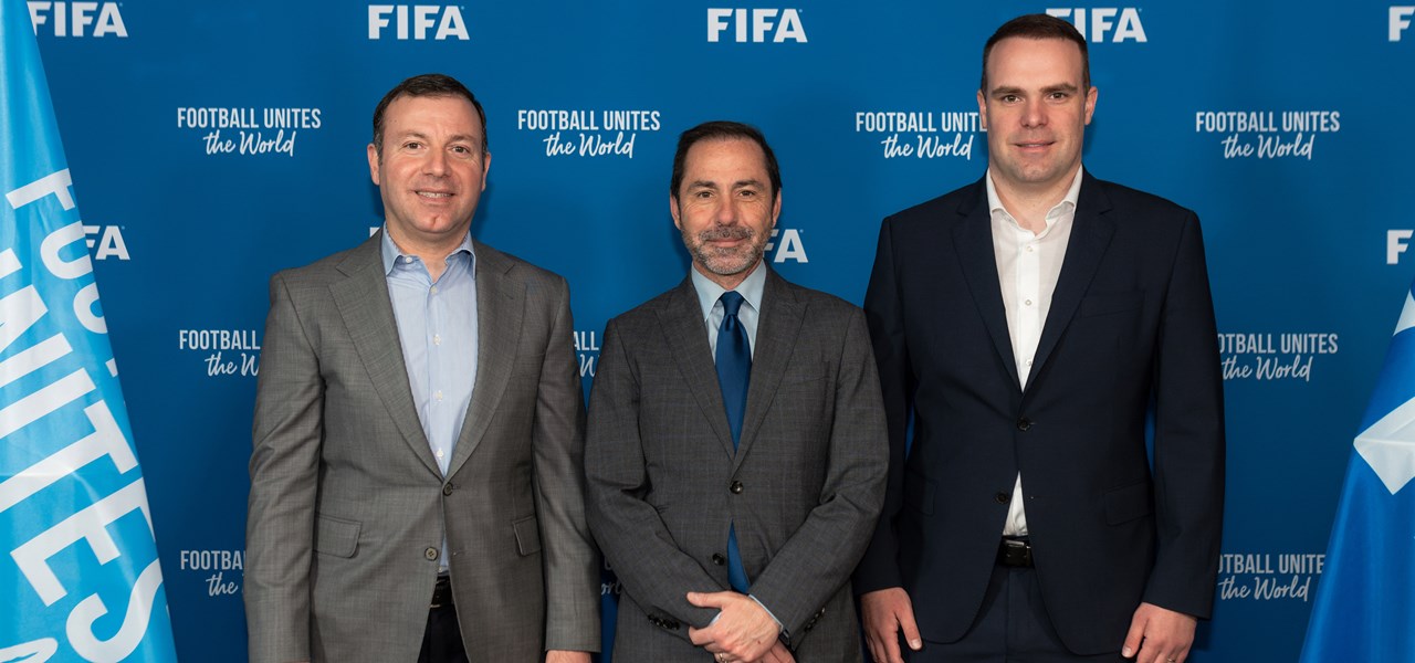 Josip Tomaško na radnim sastancima u pariškom uredu Fife