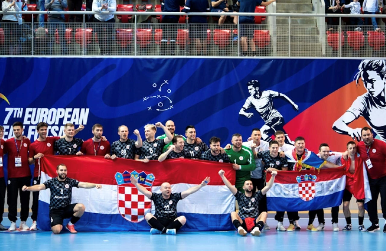 Hrvatska futsalska reprezentacija gluhih osvojila povijesnu brončanu medalju na Europskom prvenstvu