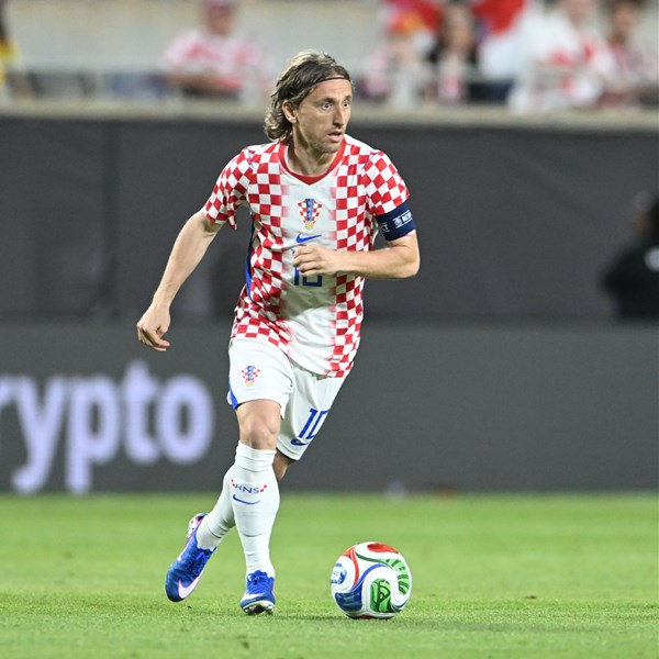 Kapetan Modrić uspješno operirao jagodičnu kost