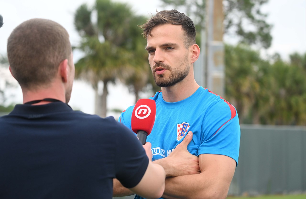 Pongračić: “Gdje god igramo imamo veliku podršku naših navijača, to nam puno znači“