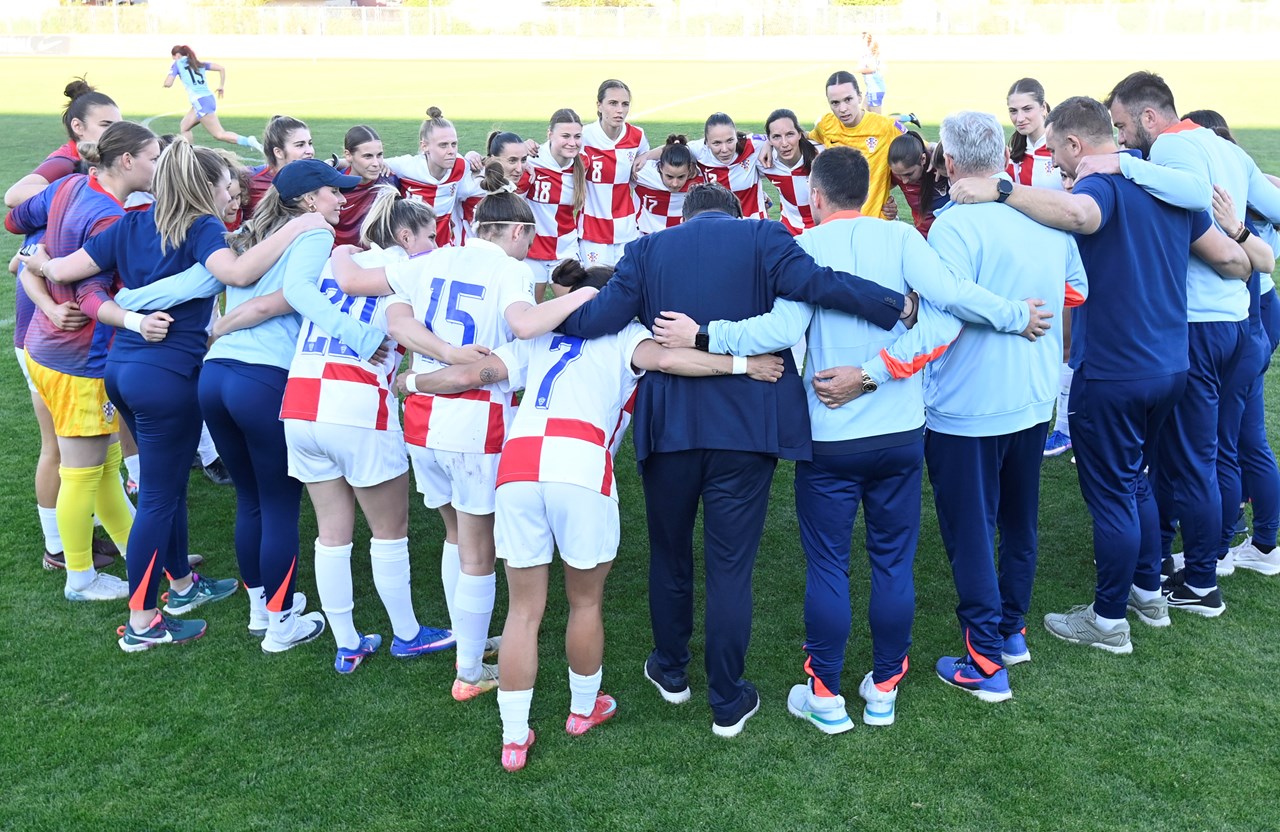 HNS organizira konferenciju "Žene u nogometu"