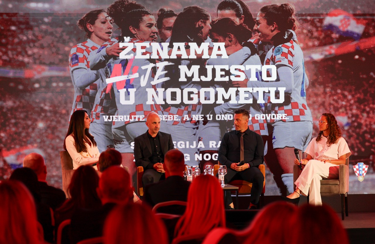 HNS održao konferenciju "Žene u nogometu" i predstavio strategiju za razvoj ženskog nogometa