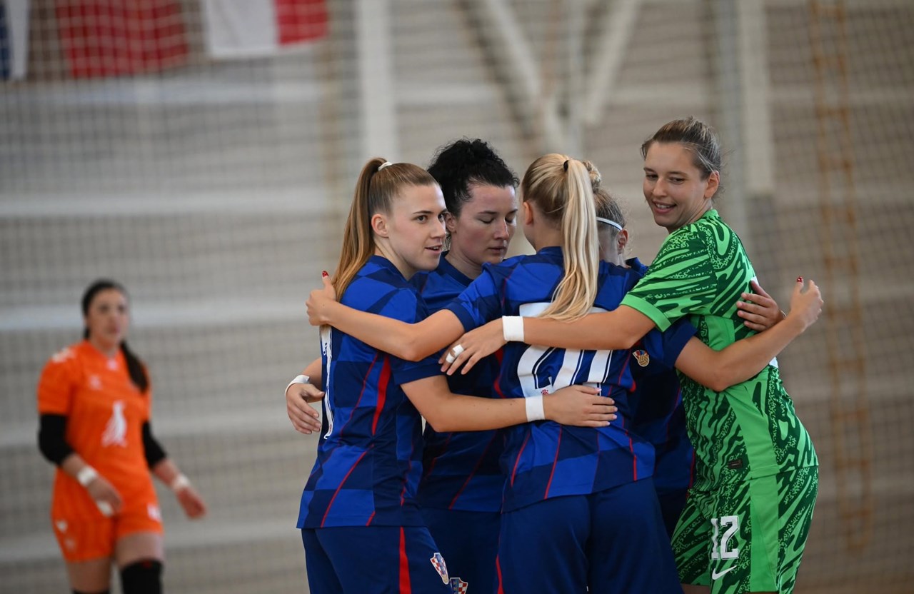 Ženska futsalska reprezentacija uvjerljiva protiv Grenlanda