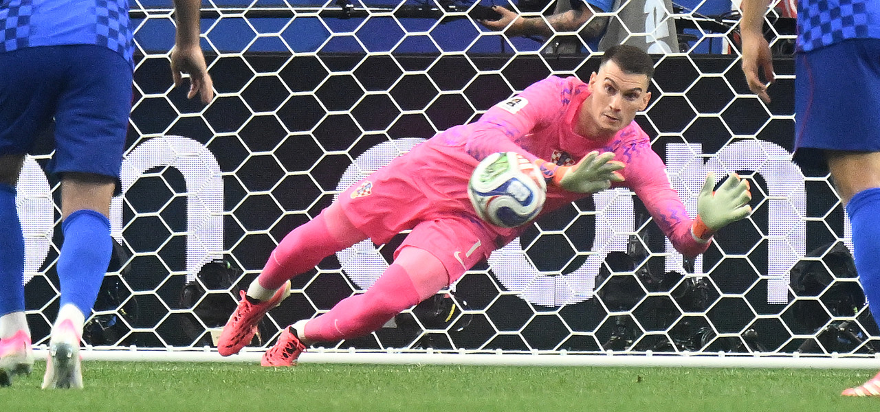 Dominik Livaković potpisao za Barcelonu