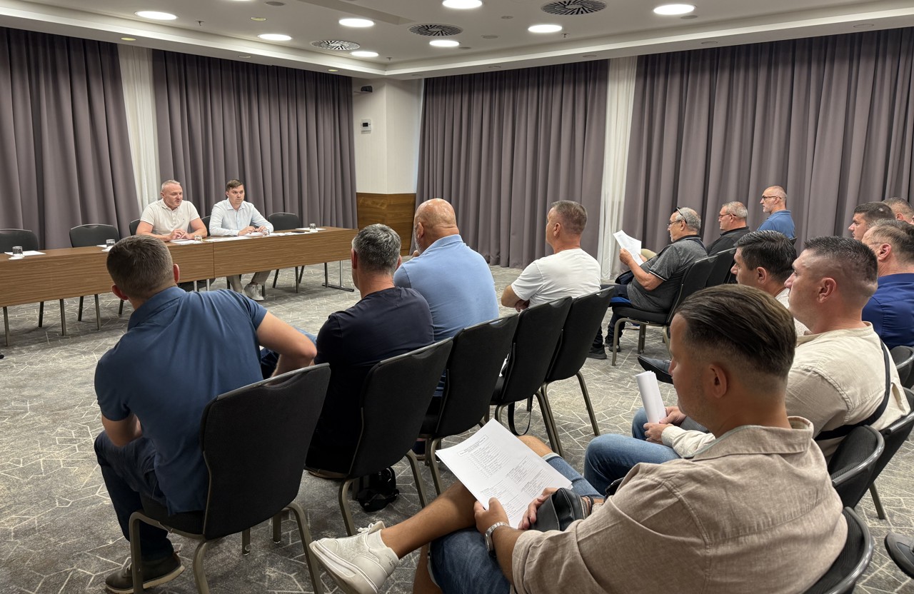 Održan radni sastanak klubova Druge nogometne lige za kadete i juniore
