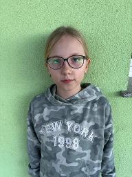 Dora Šer
